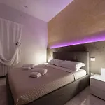 Apartment Family House - *